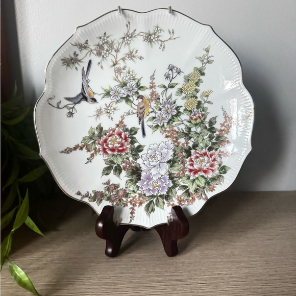 Floral and Bird Decorative Plate - Picture 2 of 3